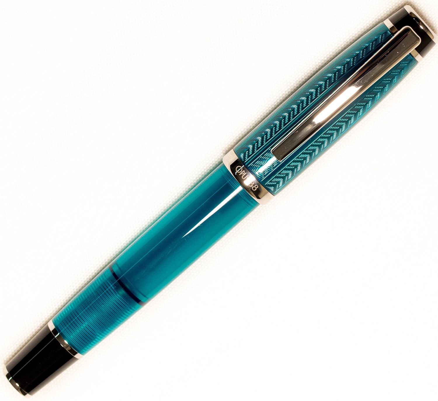 Opus 88 Opera Green fountain pen - Fontoplumo